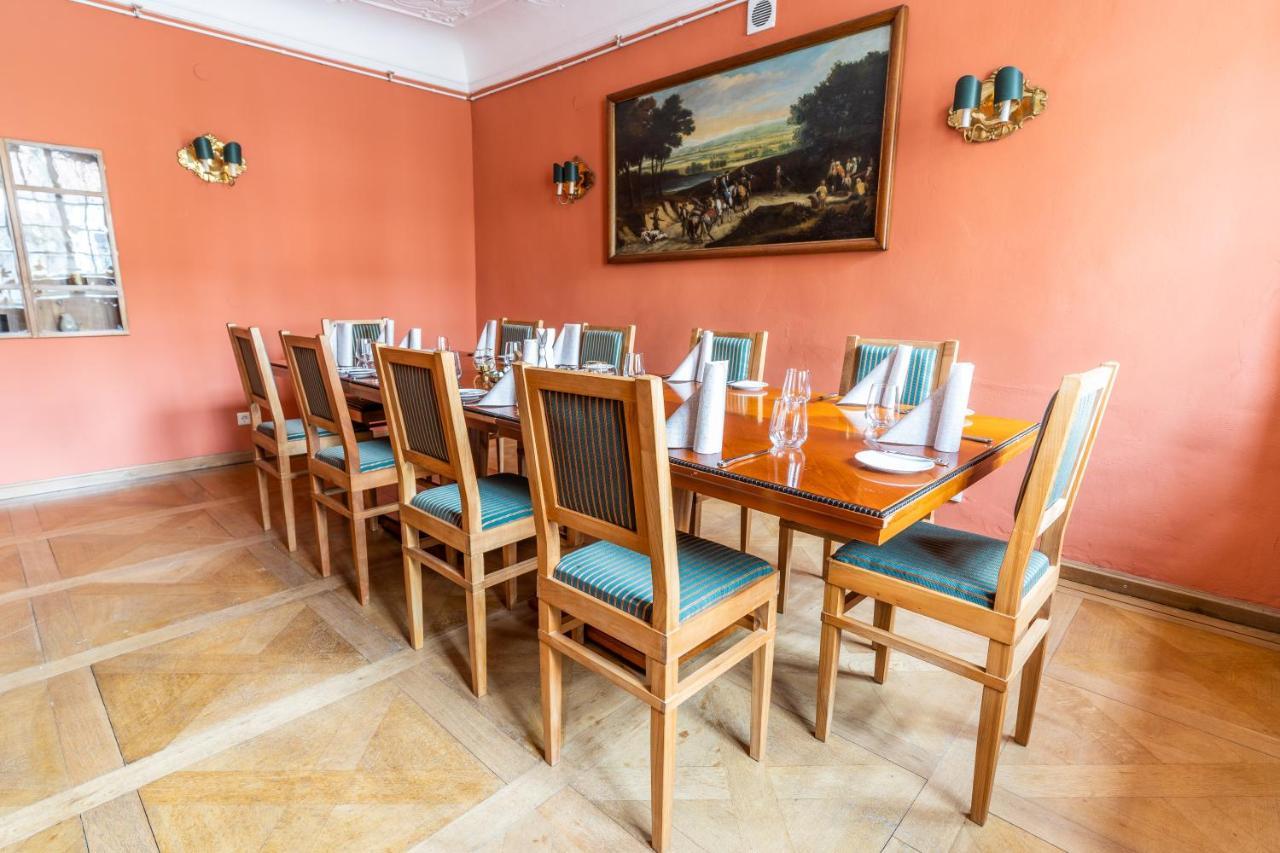 Gasthof Roemischer Kaiser Ellingen Extérieur photo